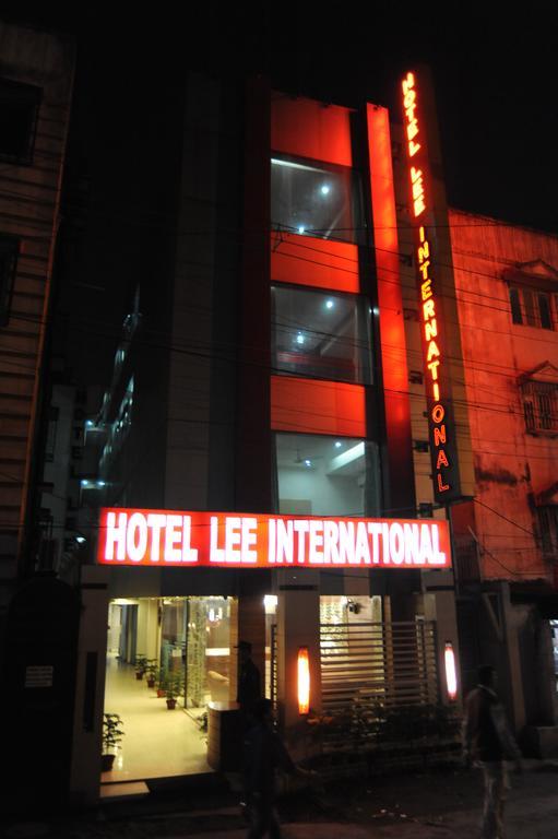 Hotel Lee International Kalkuta Zewnętrze zdjęcie